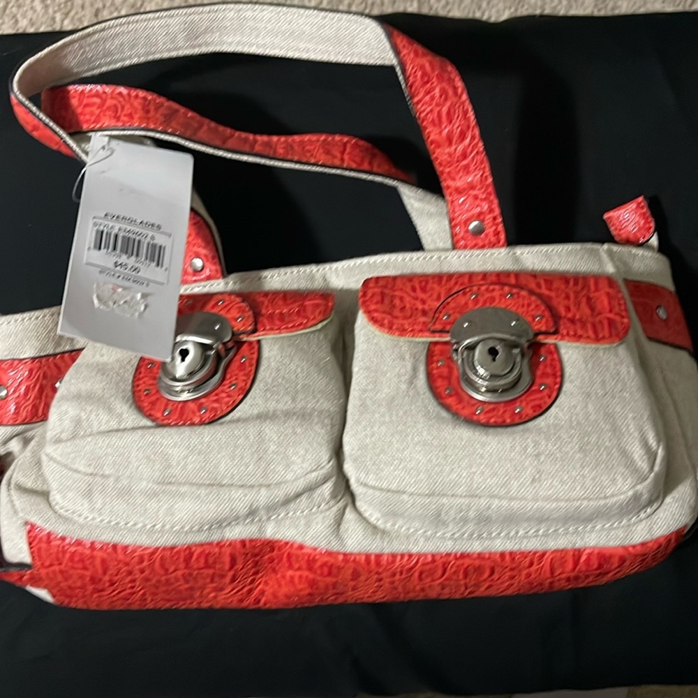 NWT.. Everglades purse